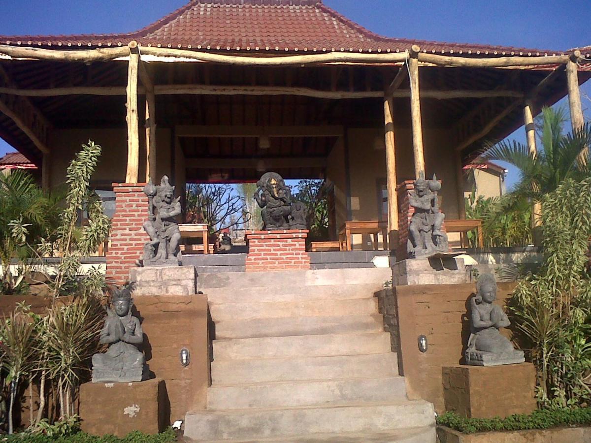 بيموتيران Eliska Sari Bungalows Sumberkima المظهر الخارجي الصورة
