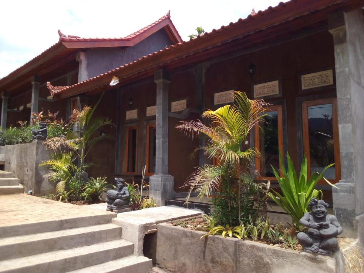 بيموتيران Eliska Sari Bungalows Sumberkima المظهر الخارجي الصورة