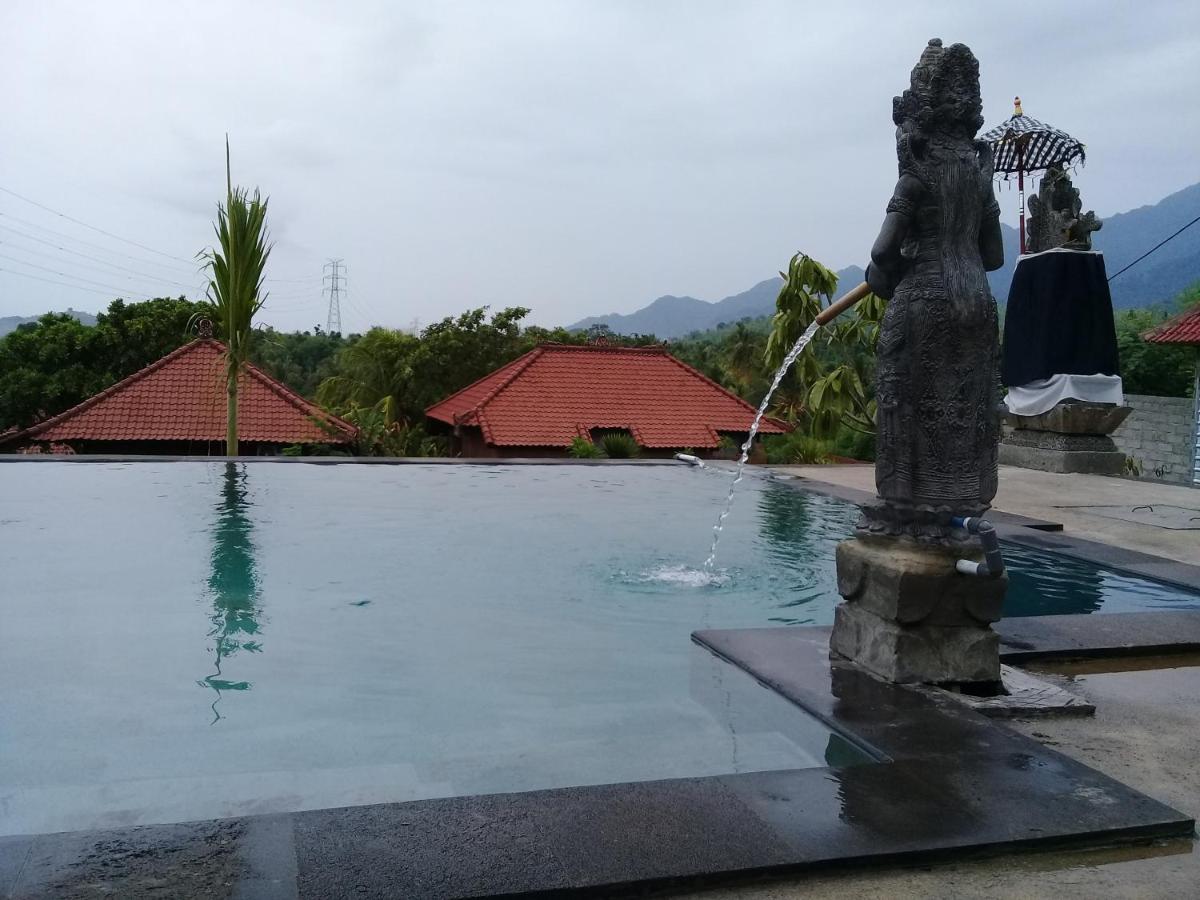 بيموتيران Eliska Sari Bungalows Sumberkima المظهر الخارجي الصورة